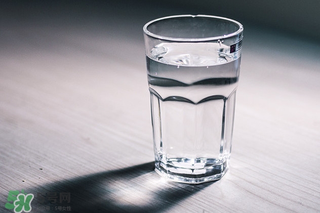 飲用水是什么水？飲用水喝什么水好