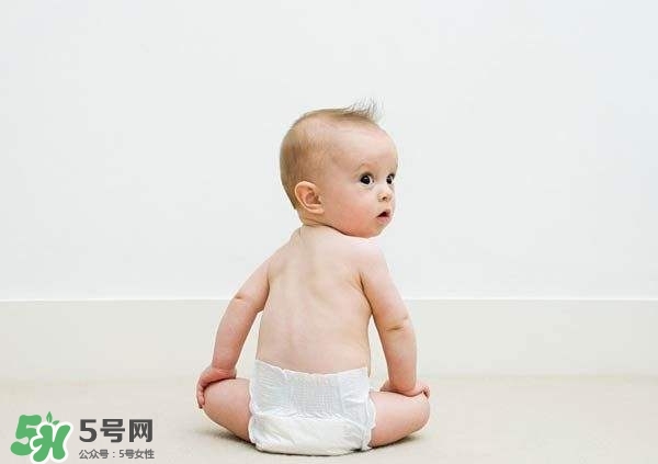 用尿布好還是尿不濕好？用尿布好還是紙尿褲好？