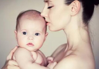 母乳到什么時候就沒營養(yǎng)了？母乳什么時候斷最好？