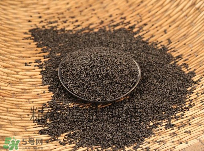韭菜籽可以泡酒嗎？韭菜籽可以腌著吃嗎？