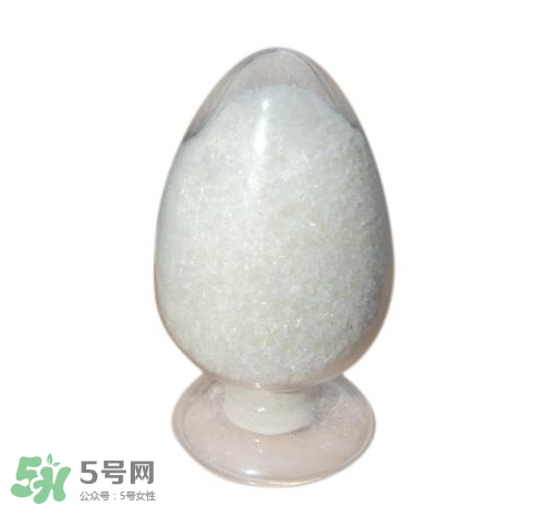 味精和雞精哪個(gè)更健康？味精和雞精哪個(gè)對身體危害大？
