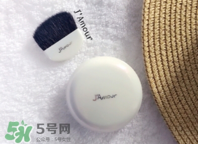 JAmour悅愛(ài)是什么牌子？悅愛(ài)漿果口紅怎么樣？