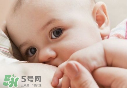 母乳能做什么？母乳可以放冰箱保鮮多久？