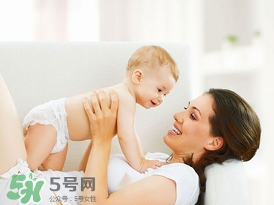 母乳喂養(yǎng)不能吃哪些東西？母乳喂養(yǎng)媽媽飲食注意事項(xiàng)