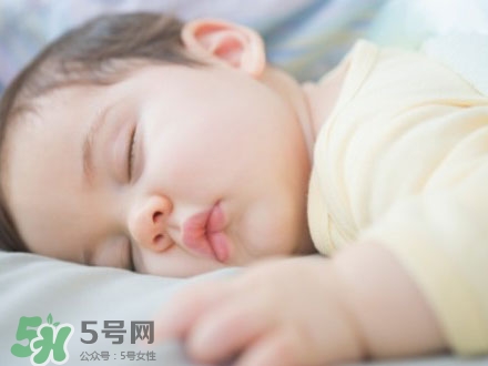 寶寶張嘴睡覺怎么回事？寶寶張嘴睡覺怎么糾正？