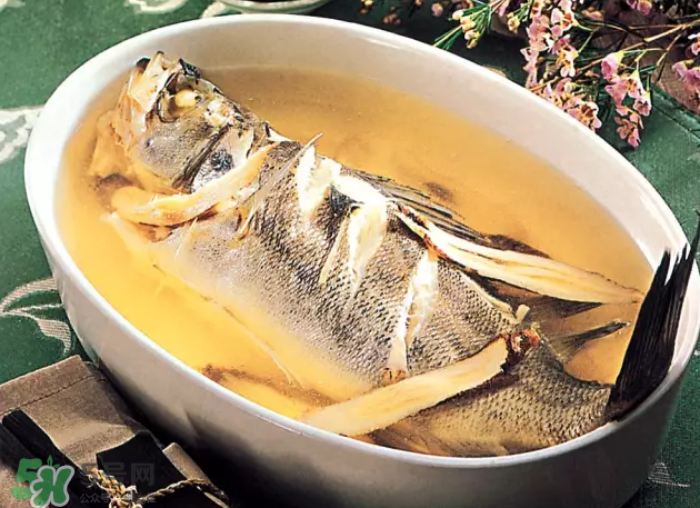 秋季養(yǎng)生食譜有哪些？秋季健康靠這些