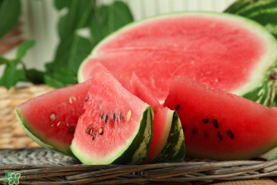 秋季養(yǎng)生食譜有哪些？秋季健康靠這些