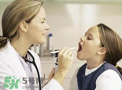 慢性咽炎日常應(yīng)如何養(yǎng)護?慢性咽炎飲食該注意什么?