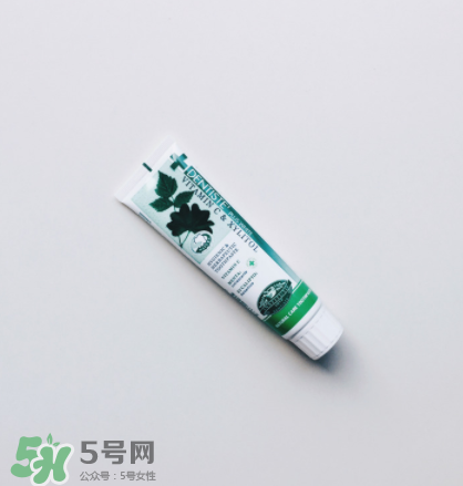Dentiste牙膏怎么樣？Dentiste牙膏使用感受