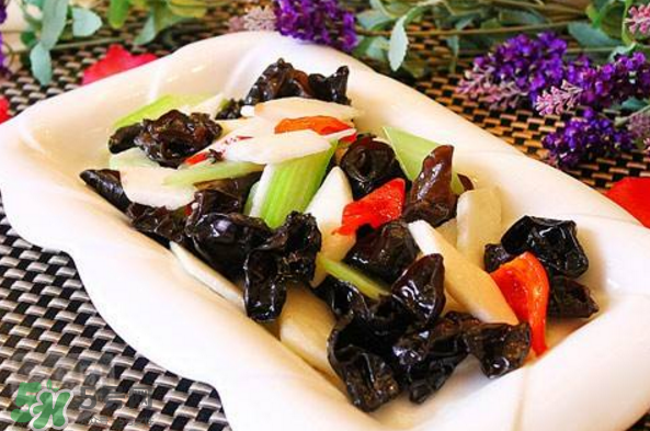 秋天吃什么養(yǎng)生？秋天養(yǎng)生食譜