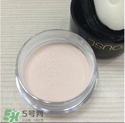 ILISYA柔色定妝蜜粉多少錢？ILISYA柔色定妝蜜粉怎么樣？