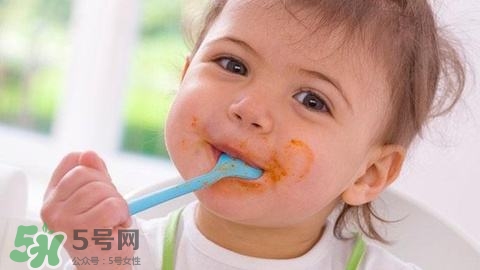 寶寶不吃輔食怎么辦？5個小妙招讓寶寶乖乖吃輔食
