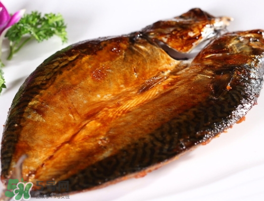 青魚(yú)和草魚(yú)哪個(gè)好吃？青魚(yú)和草魚(yú)的區(qū)別