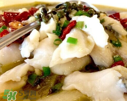 鰱魚(yú)可以做酸菜魚(yú)嗎？鰱魚(yú)怎么做酸菜魚(yú)？