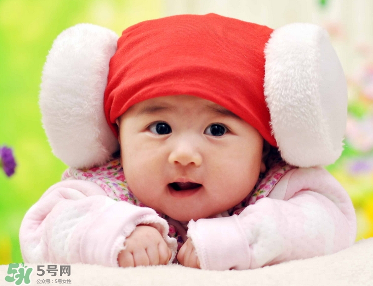 寶寶發(fā)燒抽搐正常嗎？寶寶發(fā)燒抽搐怎么辦？