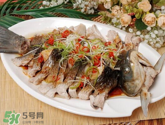 鰱魚可以清蒸嗎？清蒸鰱魚怎么做好吃？