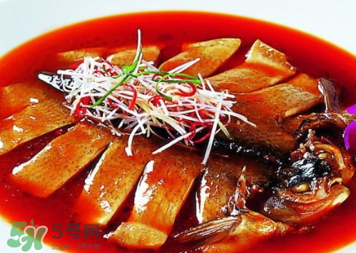 鱸魚(yú)可以紅燒嗎？鱸魚(yú)清蒸還是紅燒好吃？