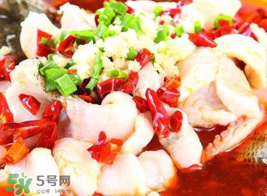 鱸魚可以做酸菜魚嗎？鱸魚可以做水煮魚嗎？