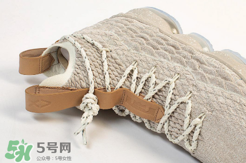 nike lebron 15 ghost實(shí)物細(xì)節(jié)怎么樣？