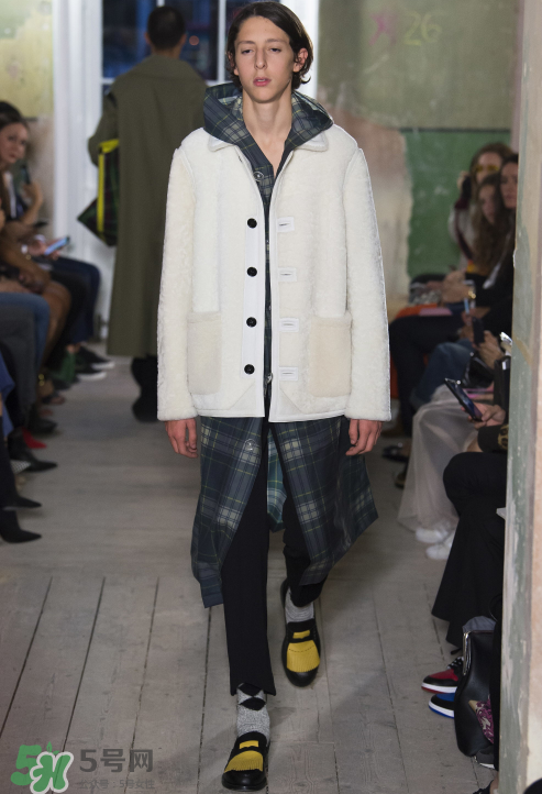 burberry2017秋冬系列怎么樣_好看嗎_款式有哪些？
