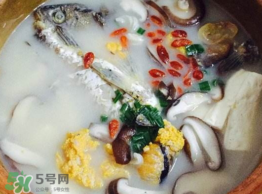鯽魚湯可以放香菇嗎？香菇鯽魚湯的做法