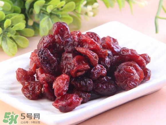 蔓越莓干每天吃很多有好處嗎？蔓越莓干哪個(gè)牌子好