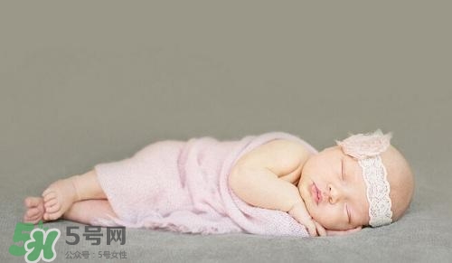勒博耶分娩法的具體步驟是什么？勒博耶分娩法有哪些優(yōu)點(diǎn)？
