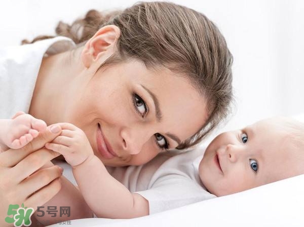 導(dǎo)樂分娩的好處 導(dǎo)樂分娩時(shí)產(chǎn)婦怎么配合？