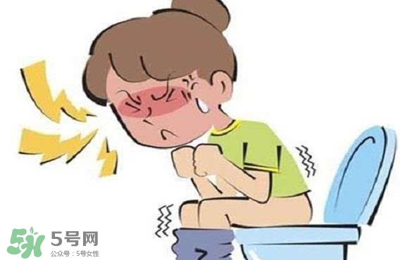 西梅汁怎么喝治便秘？便秘吃什么最快排便？