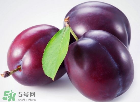 西梅吃多了上火嗎？西梅吃多了會(huì)拉肚子嗎？