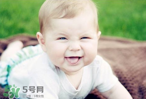 膽道閉鎖是先天性的嗎？先天膽道閉鎖有什么癥狀