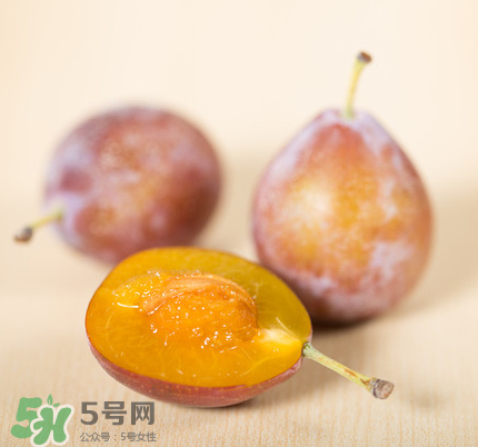 西梅吃多了上火嗎？西梅吃多了會(huì)拉肚子嗎？