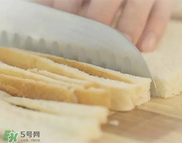 牛油果沙拉怎么做？牛油果沙拉用什么醬？