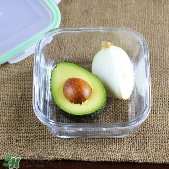 牛油果隔夜了還能吃嗎？牛油果可以冷凍保存嗎？