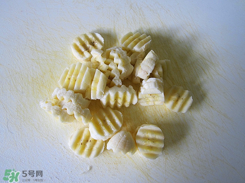 牛油果沙拉怎么做？牛油果沙拉用什么醬？