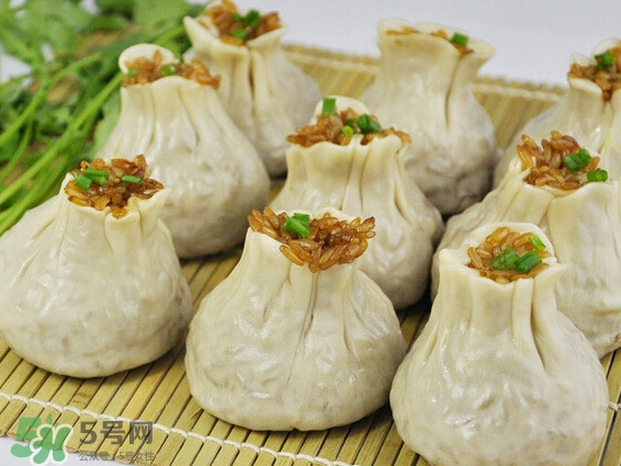 燒麥?zhǔn)鞘裁礀|西？燒麥?zhǔn)悄睦锏奶禺a(chǎn)？