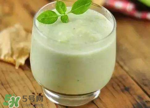 牛油果奶昔怎么做？牛油果奶昔的功效