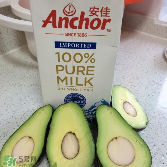 牛油果奶昔怎么做？牛油果奶昔的功效