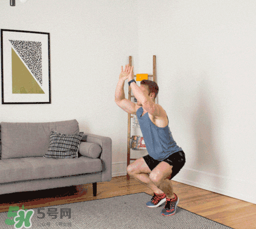 波比跳能減肚子嗎？波比跳做多少能減脂？