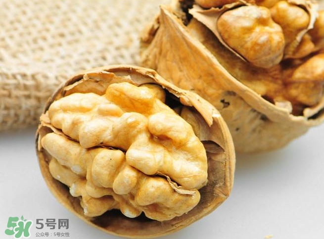 長期吃核桃有副作用嗎？核桃的副作用很大嗎？