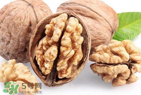 核桃與什么食物相克？核桃和什么一起吃有營(yíng)養(yǎng)？