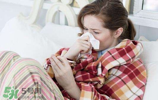 孕婦感冒對(duì)胎兒有影響嗎？孕婦感冒嗓子疼怎么辦？