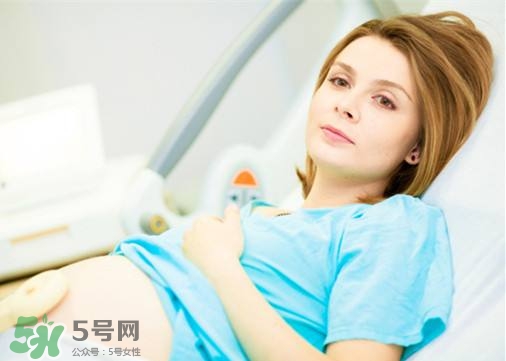 孕婦感冒對(duì)胎兒有影響嗎？孕婦感冒嗓子疼怎么辦？