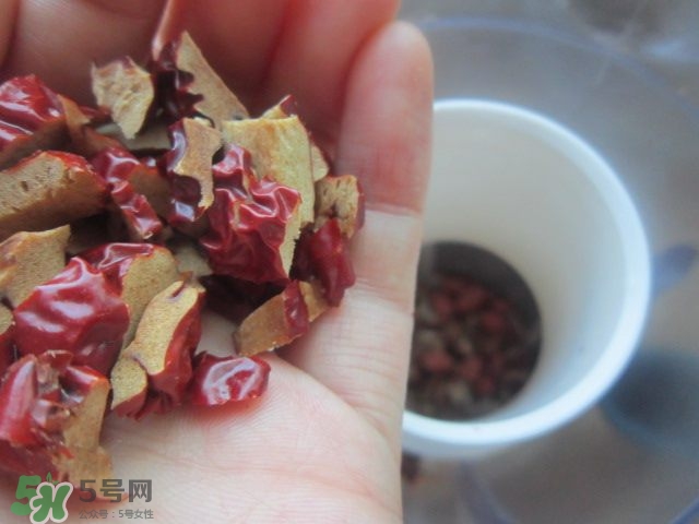核桃可以和黃豆一起打豆?jié){嗎？核桃和什么一起打豆?jié){好？