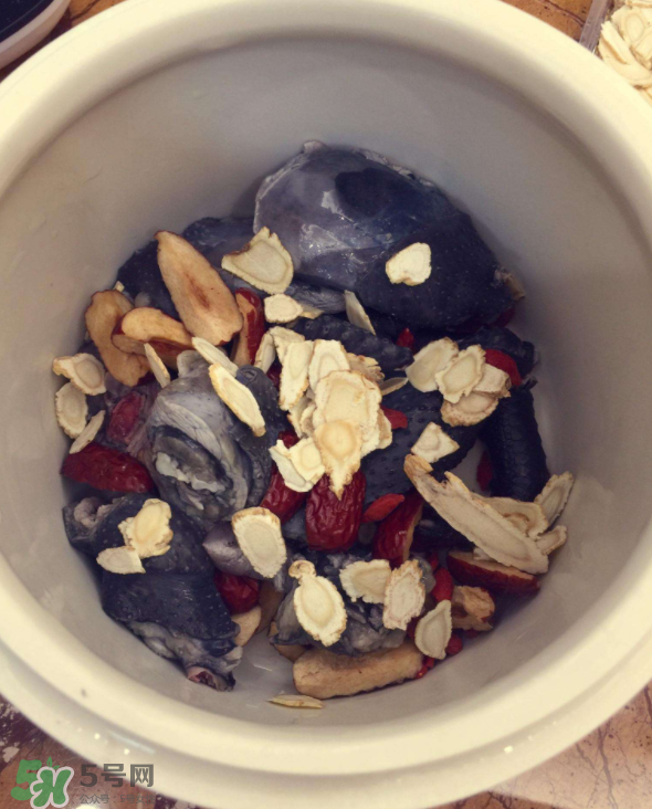 花旗參烏雞湯小孩能喝嗎？花旗參烏雞湯不適宜人群