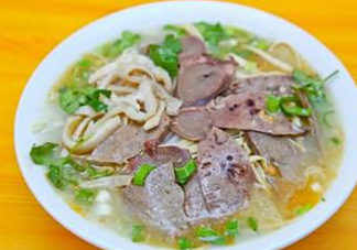 羊雜湯膻不膻？羊雜湯是哪里的特色美食