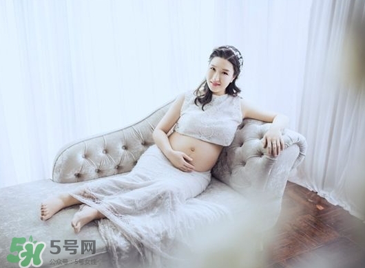 孕婦坐火車需要證明嗎？孕婦坐火車吃什么？