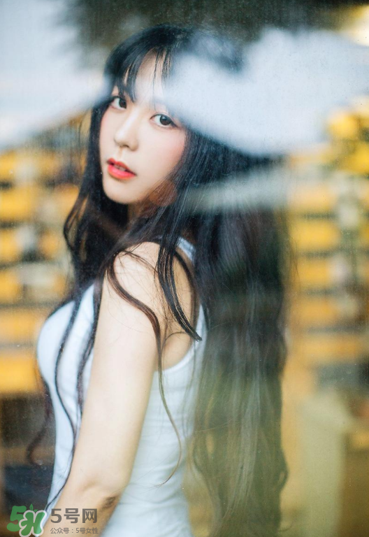 乳腺炎應(yīng)該掛什么科？乳腺炎應(yīng)該做什么檢查？