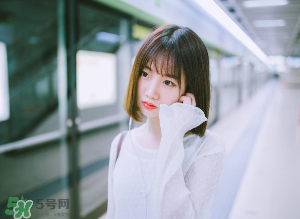 乳腺炎不發(fā)燒能喂奶嗎？乳腺炎輸液能喂奶嗎?