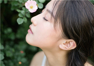 乳腺炎吃中藥能喂奶嗎？喝通奶中藥能喂奶嗎？
